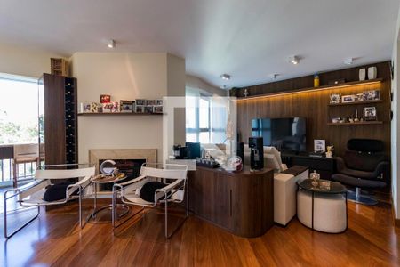 Sala de apartamento à venda com 4 quartos, 220m² em Jardim Vitoria Regia, São Paulo