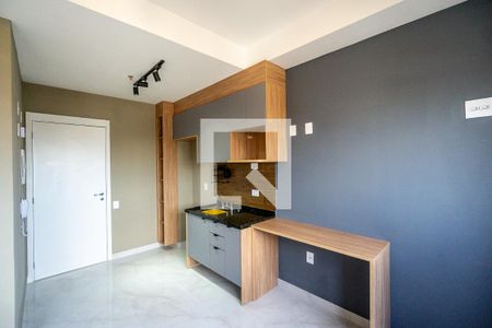 Cozinha de kitnet/studio para alugar com 1 quarto, 27m² em Vila Aricanduva, São Paulo