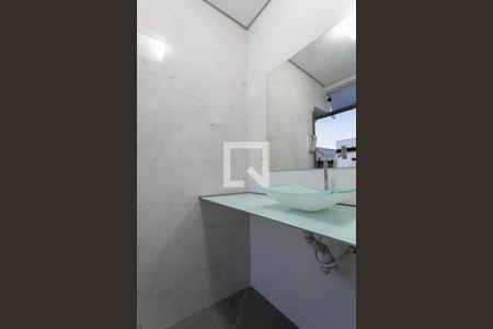 Lavabo de casa à venda com 4 quartos, 360m² em Santa Monica, Belo Horizonte