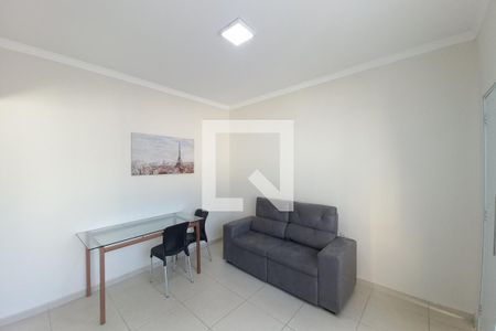 Sala de casa para alugar com 2 quartos, 88m² em Jardim Proenca I, Campinas