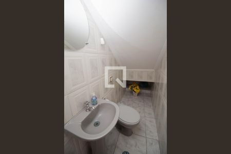 Lavabo de casa para alugar com 3 quartos, 117m² em Vila Francos, São Paulo