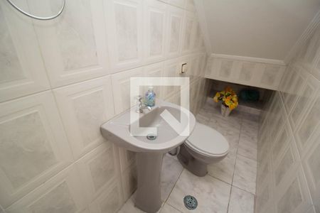 Lavabo de casa para alugar com 3 quartos, 117m² em Vila Francos, São Paulo