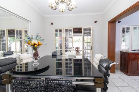 Sala de casa à venda com 3 quartos, 227m² em Residencial Terra Nova, Campinas