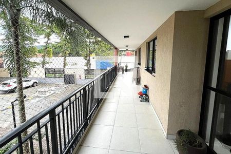 Apartamento à venda com 4 quartos, 126m² em Piratininga, Niterói