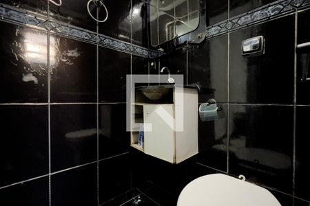 Banheiro de casa à venda com 1 quarto, 150m² em Taboão, Guarulhos