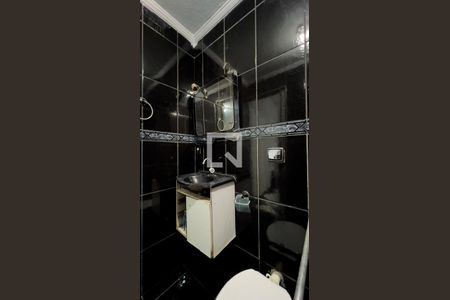 Banheiro de casa à venda com 1 quarto, 150m² em Taboão, Guarulhos