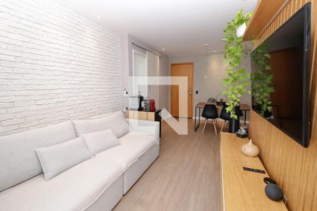 Sala de apartamento à venda com 2 quartos, 69m² em Barra da Tijuca, Rio de Janeiro