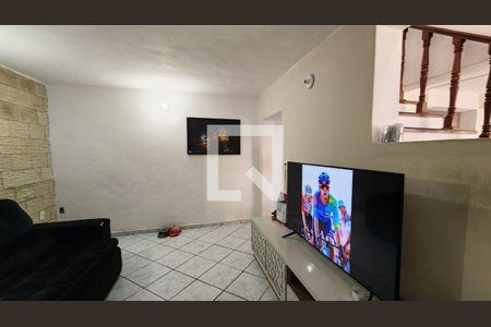 Sala de TV de casa à venda com 4 quartos, 300m² em Vila Loyola, Jundiaí