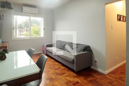 Sala de apartamento à venda com 3 quartos, 90m² em Agronomia, Porto Alegre