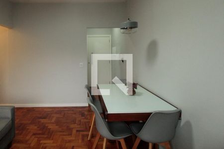 Sala de apartamento à venda com 3 quartos, 90m² em Agronomia, Porto Alegre