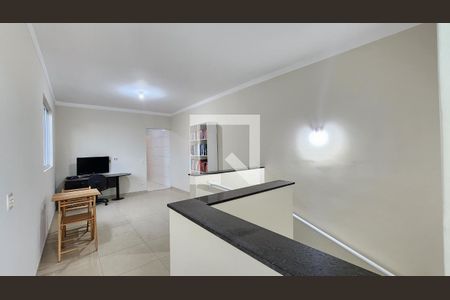 Sala de casa para alugar com 3 quartos, 100m² em Estuário, Santos