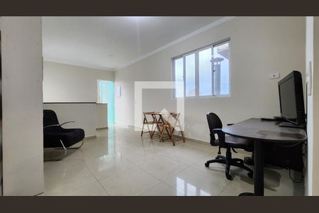 Sala de casa para alugar com 3 quartos, 100m² em Estuário, Santos