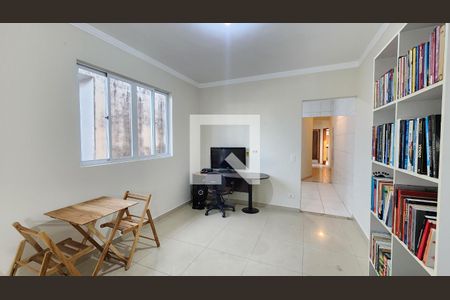 Sala de casa para alugar com 3 quartos, 100m² em Estuário, Santos