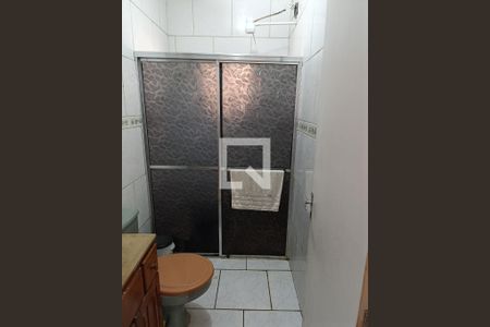 Banheiro de casa para alugar com 2 quartos, 95m² em Partenon, Porto Alegre