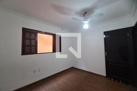 Quarto de casa para alugar com 2 quartos, 107m² em Jardim Independência (são Paulo), São Paulo