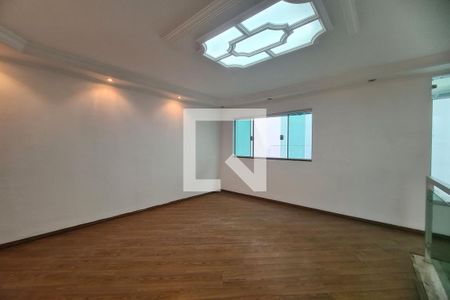 Sala 2 de casa para alugar com 2 quartos, 107m² em Jardim Independência (são Paulo), São Paulo