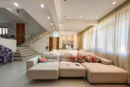 Sala 1 de casa à venda com 5 quartos, 270m² em Vila Arcadia, São Paulo