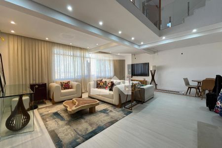 Sala 1 de casa à venda com 5 quartos, 270m² em Vila Arcadia, São Paulo