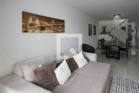 Sala de casa de condomínio à venda com 3 quartos, 164m² em Vila Ema, São Paulo