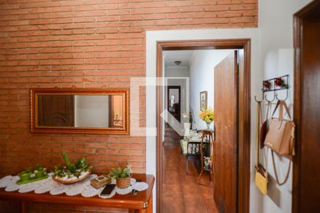 Corredor de casa para alugar com 3 quartos, 190m² em Jardim America, Ribeirão Preto