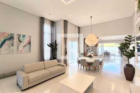 Sala de casa de condomínio à venda com 3 quartos, 254m² em , Jundiaí