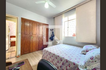 Quarto 1 de apartamento à venda com 3 quartos, 122m² em Santo Antônio, Belo Horizonte