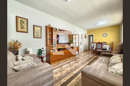 Sala de apartamento à venda com 3 quartos, 122m² em Santo Antônio, Belo Horizonte