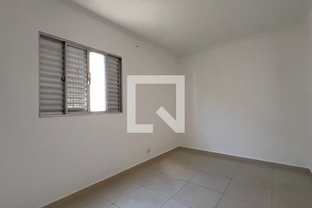 Quarto 2 de apartamento à venda com 2 quartos, 60m² em Jardim Cocaia, Guarulhos