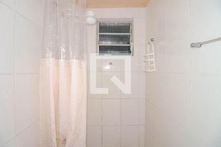 Banheiro de kitnet/studio à venda com 1 quarto, 30m² em Partenon, Porto Alegre