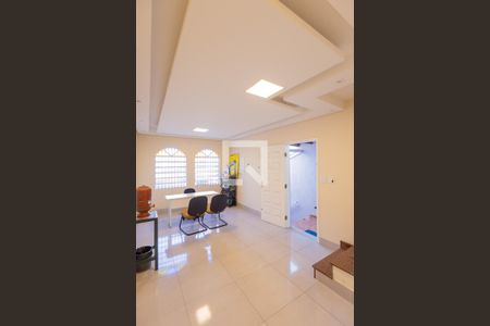 Sala de casa à venda com 3 quartos, 130m² em Cidade Ademar, São Paulo