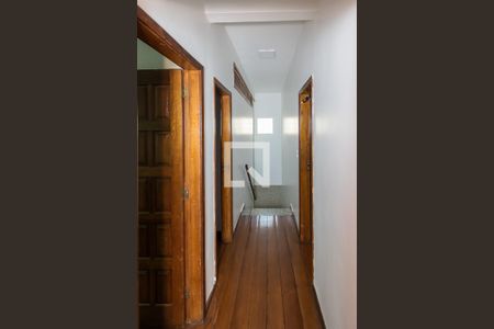Hall do 2º andar de casa à venda com 4 quartos, 400m² em Vista Alegre, Rio de Janeiro