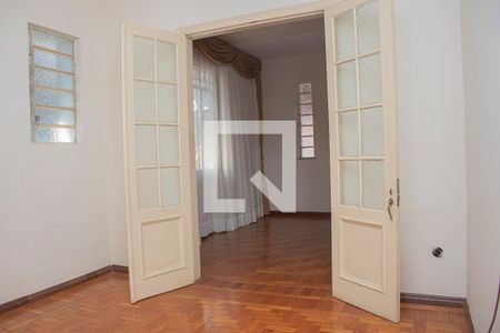 Sala 2 de casa à venda com 6 quartos, 273m² em Santo Antônio, Belo Horizonte