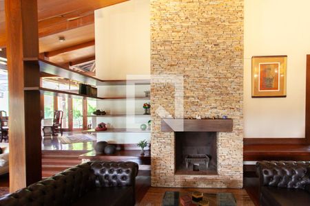 Sala 1 de casa para alugar com 4 quartos, 896m² em Pampulha, Belo Horizonte