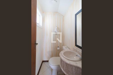 Lavabo de casa de condomínio à venda com 3 quartos, 181m² em Vila Conceição, Porto Alegre