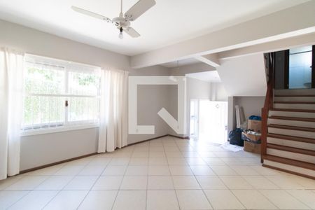 Sala de casa de condomínio à venda com 3 quartos, 181m² em Vila Conceição, Porto Alegre