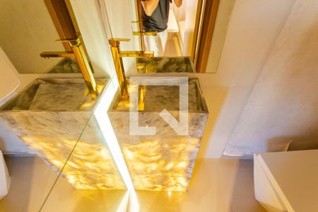 Lavabo de casa à venda com 2 quartos, 150m² em Parque João Ramalho, Santo André