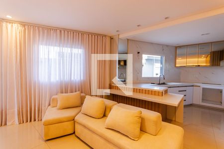 Sala de casa à venda com 2 quartos, 150m² em Parque João Ramalho, Santo André