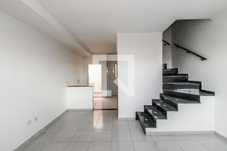 Sala de casa à venda com 3 quartos, 145m² em Vila Londrina, São Paulo