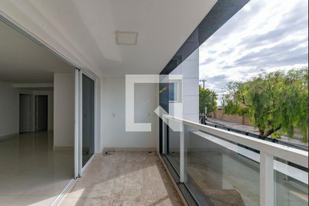 Varanda da Sala de apartamento à venda com 3 quartos, 325m² em Barreiro, Belo Horizonte