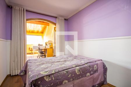 Quarto 2 de casa à venda com 4 quartos, 208m² em Quitaúna, Osasco