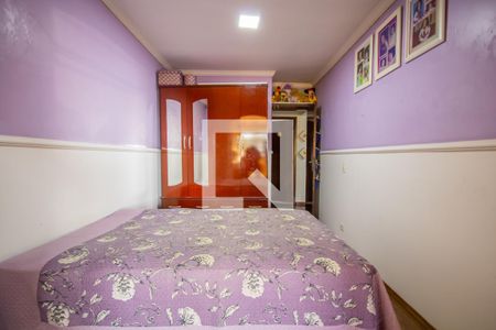 Quarto 2 de casa à venda com 4 quartos, 208m² em Quitaúna, Osasco