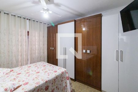 Quarto 2 de casa à venda com 2 quartos, 210m² em Jardim das Flores, Osasco