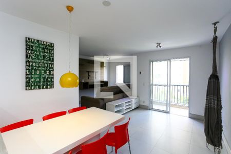Sala de apartamento à venda com 2 quartos, 68m² em Parque Reboucas, São Paulo