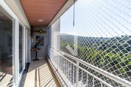 Varanda de apartamento à venda com 1 quarto, 50m² em Residencial Tambore Iii, Santana de Parnaíba