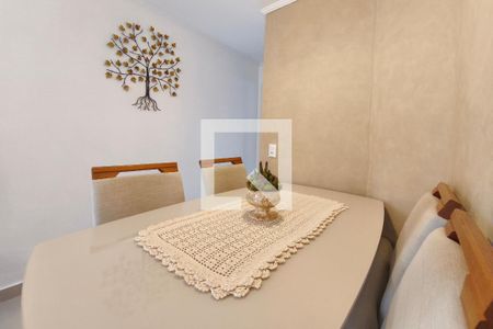 Sala de casa de condomínio à venda com 2 quartos, 94m² em Parque da Figueira, Campinas