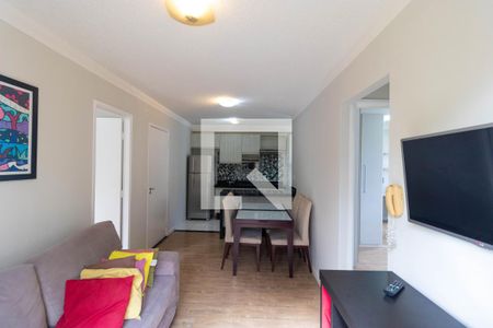 Sala de apartamento para alugar com 3 quartos, 61m² em Vila Marieta, Campinas