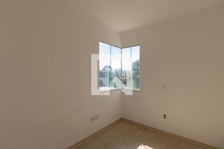 Quarto 1 de casa à venda com 3 quartos, 200m² em Novo Glória, Belo Horizonte