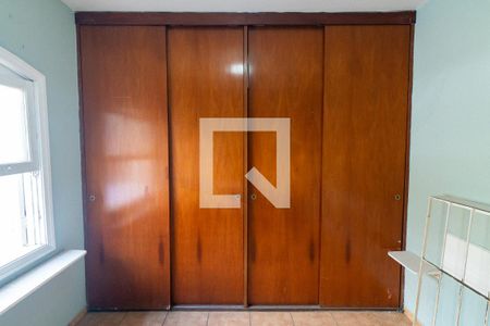 Quarto 1 - Armários de casa para alugar com 3 quartos, 120m² em Vila Mascote, São Paulo