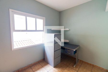 Quarto 2 de casa para alugar com 3 quartos, 120m² em Vila Mascote, São Paulo