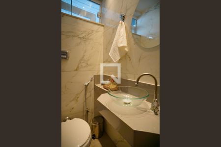 Lavabo de apartamento à venda com 3 quartos, 210m² em Icaraí, Niterói